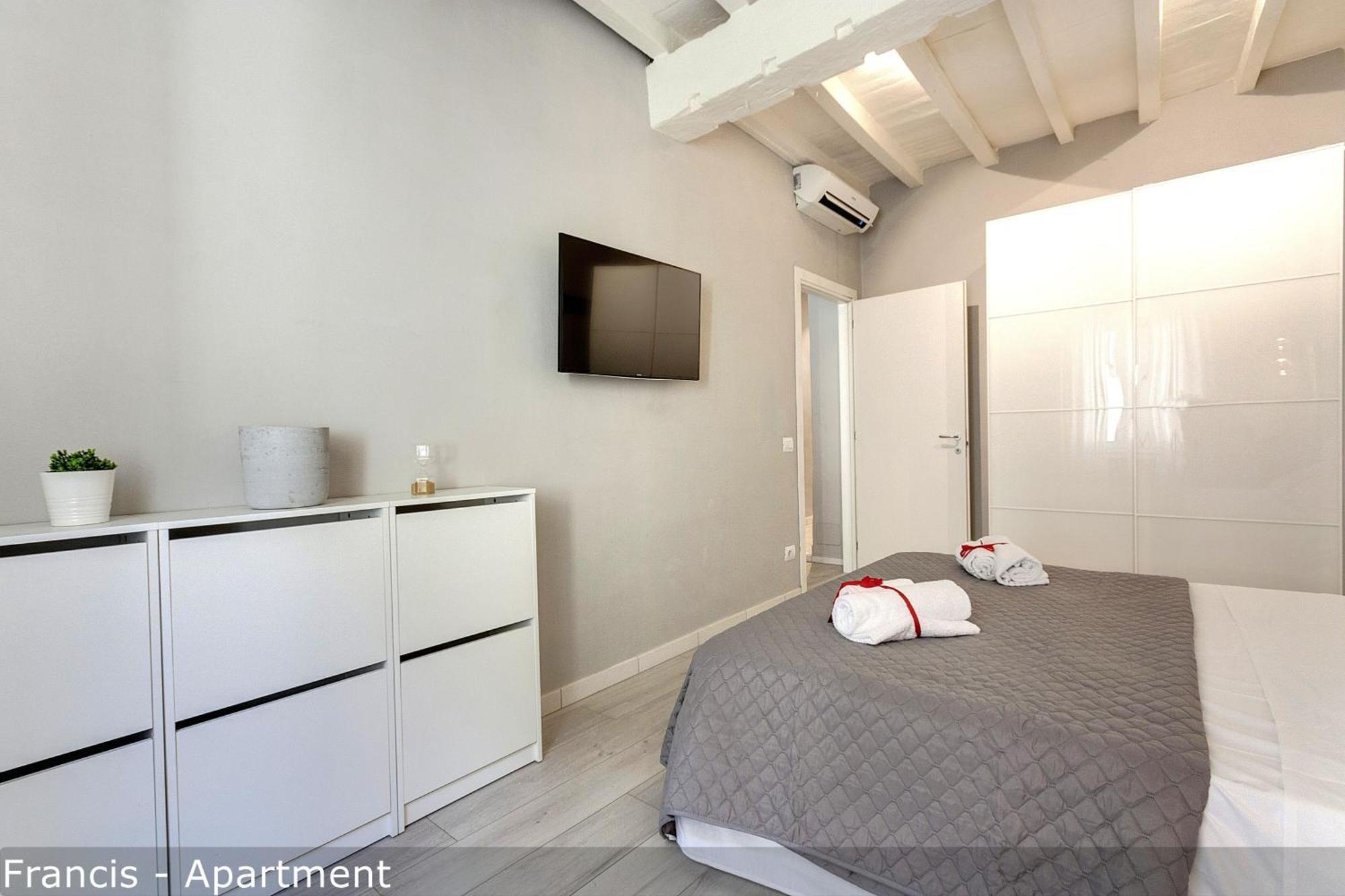 Jake & Francis Apartments By Mamo Флоренция Экстерьер фото